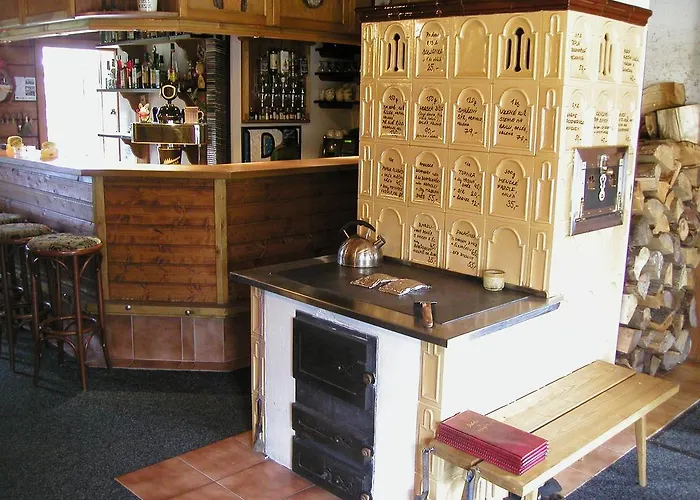 Kiosek U Stare Lanovky B&B 잔스케라즈네